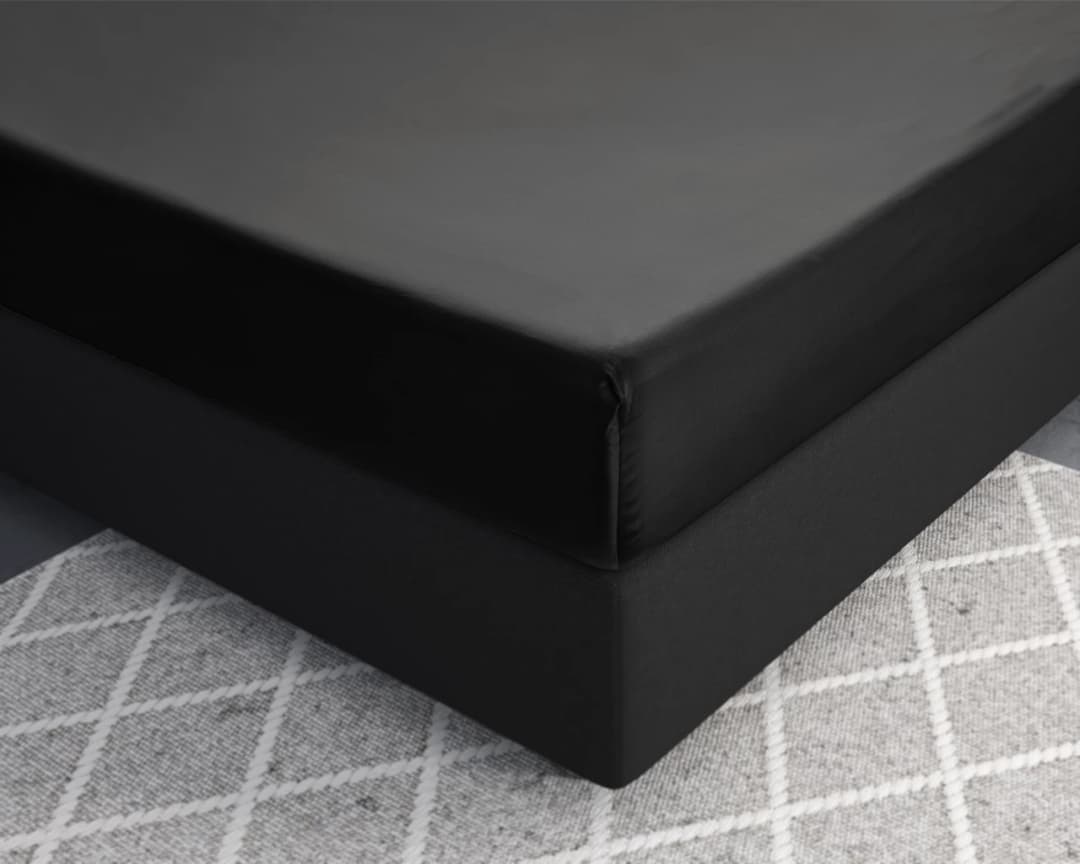 Hoeslaken Kuno Zwart 80x200 cm
